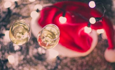 Celebrate the Holidays with a Wine Tour!